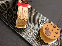 覆盆子马卡龙蛋糕-Salon de The de Joel Robuchon(外滩18号店)