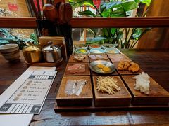 -银米·云南传统过桥米线(双廊黑金冠店)