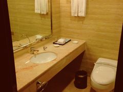 -张家界大成山水国际大酒店