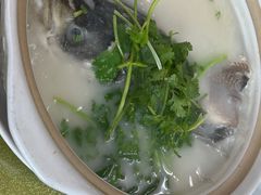 -横山鱼头馆(张横路店)