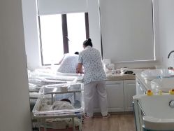 -海豚湾高端月子会所(黄浦店)