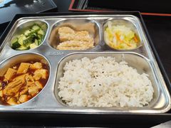 -上德宝骏宝马5S店