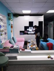 -斐尔国际皮肤管理中心