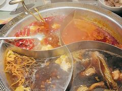 -廖掌柜·重庆鲜货火锅(上海首店)