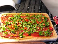 绝代双椒小嫩牛-热火朝天鲜切牛肉火锅(南强街巷店)