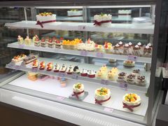 面包甜点陈列柜-好利来(道前街店)