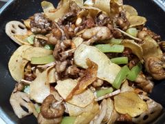 干锅牛蛙-蛙蛙叫干锅年代(簋街总店)