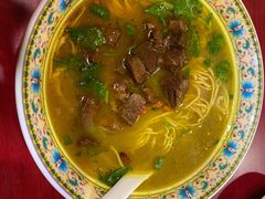 -金杨拉面王小吃面馆·牛三宝面·红烧牛肉粉