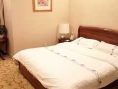 -大连长城大饭店(西安路地铁站店)