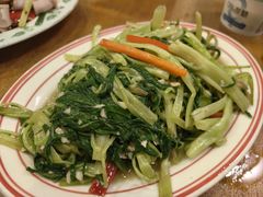 -乾坤饭店