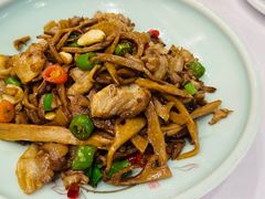 -围龙屋客家食府(福田店)