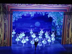 -交通银行前滩31演艺中心