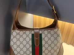 -小飞侠奢侈品回收 寄卖 养护(宝山宝龙广场店)