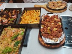 -老东镇啤酒屋海鲜加工·蒸汽海鲜·海鲜烧烤(台东店)