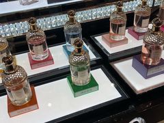 -日上免税店(三径路t3店)