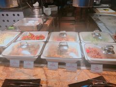 炖鸡汤-广州中心皇冠假日酒店-环市食坊·海鲜自助餐厅