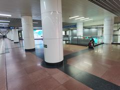 -公园前(地铁站)