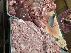 -标记美食新鲜猪杂(兴南大道店)