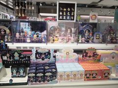 -泡泡玛特POPMART(国金街店)