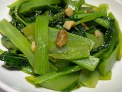 -江城小馆陕南妈妈菜·全球旅行餐厅(钟楼店)