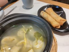 -馋三尺蟹粉小笼(人民广场店)