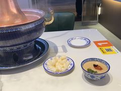 -一只羊·铜锅涮羊肉烧烤