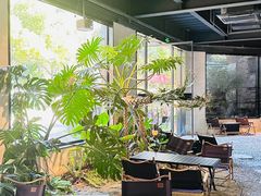 -J Create城市露营咖啡·简餐·宠物(上海动物园店)