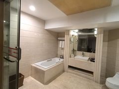 -岳阳阿波罗御庭酒店