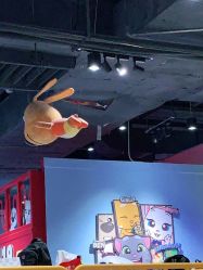 -汤姆猫亲子乐园(保利Mall店)
