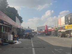 大堂-上海龙吴水胜海发市场