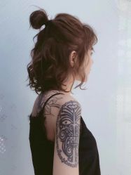 -HAIR CORNER