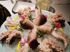-领鲜天下·焗海鲜·花胶鸡(天目里店)