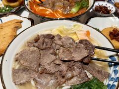 -鑫花溪牛肉米粉(凤凰街创始总店)