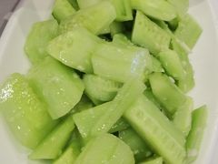蒜泥黄瓜-渝信川菜(工体店)