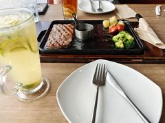 -必胜客(华南摩尔店)