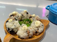 金枪鱼手握饭团-chicken plus韩国炸鸡(城阳店)