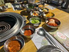 -姜虎东白丁烤肉(恒隆广场店)