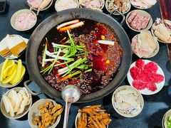 -星鸿社重庆老火锅(燃灯寺分店)
