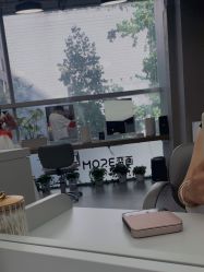 -变画·发型STUDIO