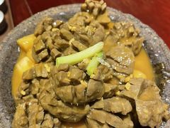 石锅手打牛肉丸-潮堂(环球金融中心店)