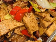 -洞庭鲜湘菜餐厅