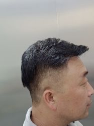 -Tloml salon
