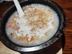 特色石锅鲍鱼泡饭-HOME餐厅粤菜 融合菜