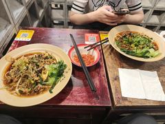 -方铲铲·成都板凳面(滨江银泰店)