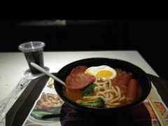 -百威KTV(恒福路店)