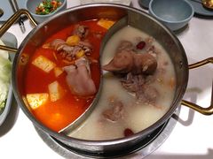 酸汤猪手火锅-小街猪手(团结湖店)