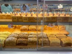 -红星前进面包牛奶公司(君太店)