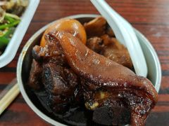 -陈老添美食店(宝华路店)