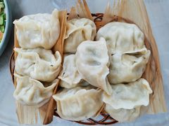 -鸿运美食府