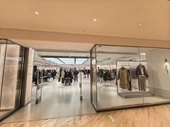 -ZARA(上海时代广场店)